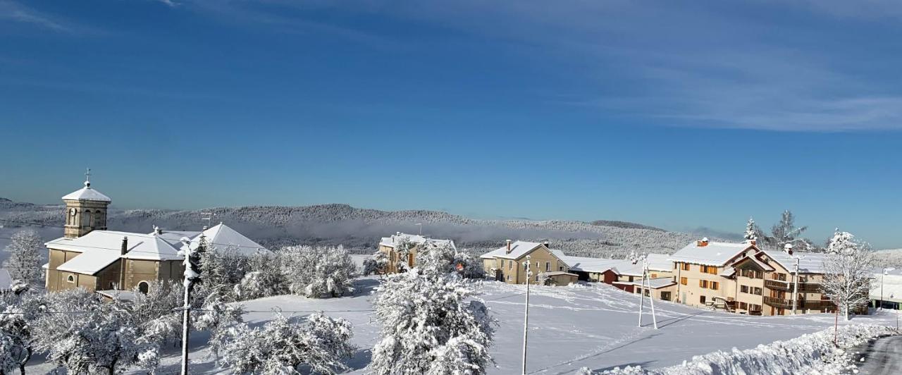 Hotel Le Relais Nordique Giron Zewnętrze zdjęcie